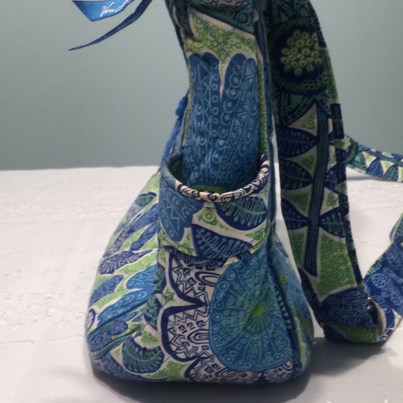 Vera Bradley On The Go Crossbody Doodle Daisy Summer 2014 VGC - Picture 6 of 9